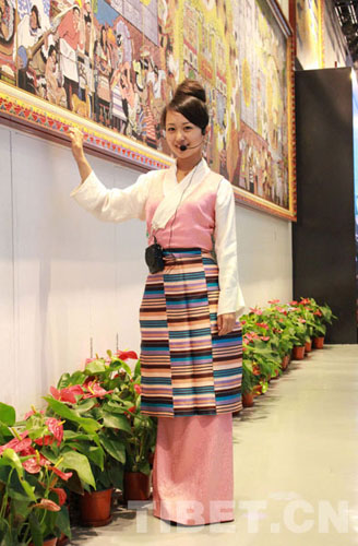 玉珍在西藏馆工作