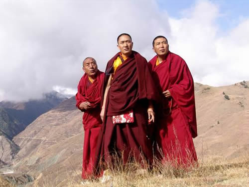 ������𡷾���